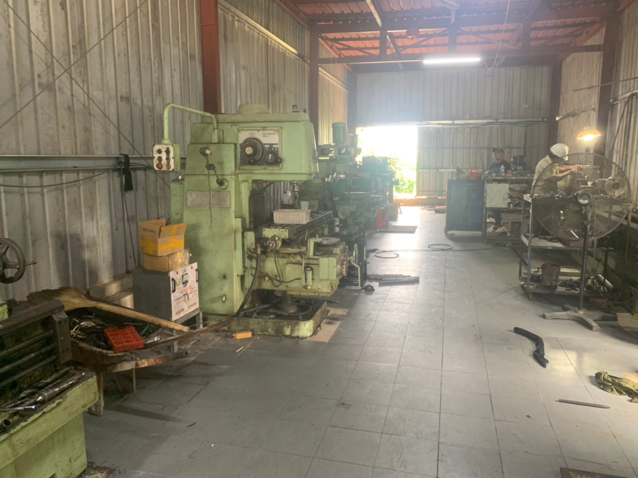 View of workshop 2 (machining).jpg